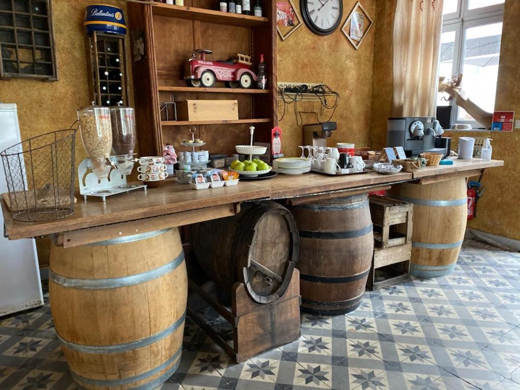 L'Escapade Hotel Carentan Luaran gambar